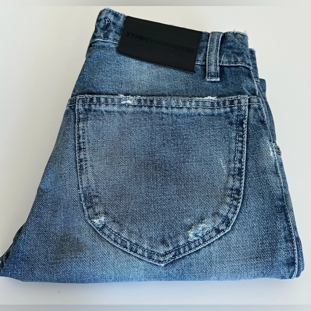 Pierre Balmain Women’s Distressed Blue Jeans size 24